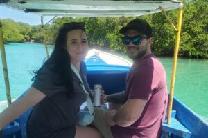 Professional Roatan tour guide